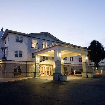 Host Inn An All Suites Hotel Wilkes-Barre Exterior photo